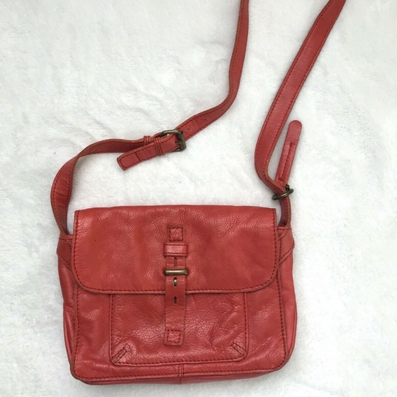Lucky Brand Handbags - Lucky Brand Leather Purse Coral/Red Crossbody